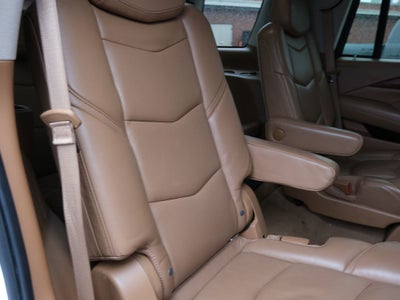 2016 Cadillac Escalade Platinum Edition