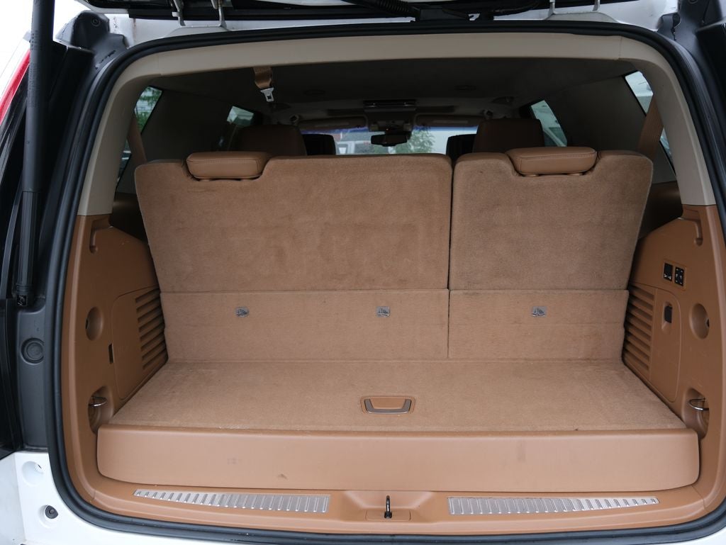 2016 Cadillac Escalade Platinum Edition
