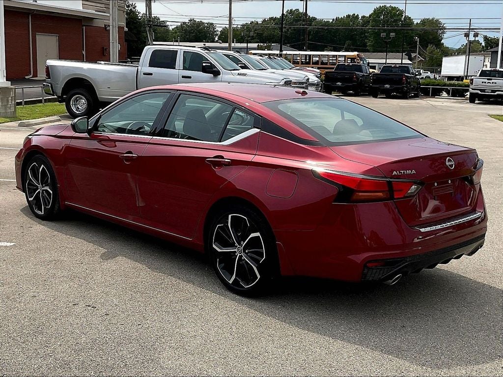 2023 Nissan Altima 2.5 SR