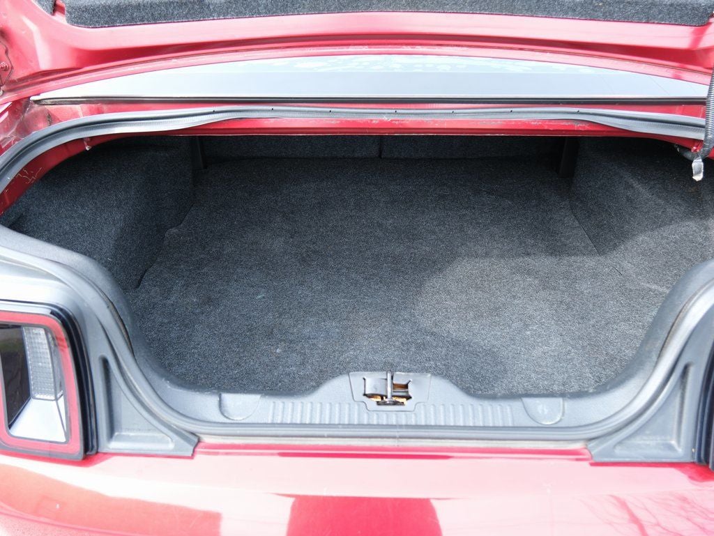 2014 Ford Mustang V6