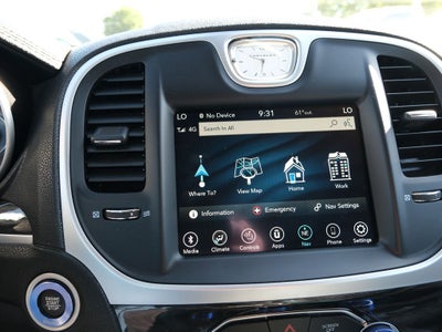 2022 Chrysler 300 Touring