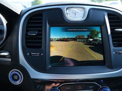 2022 Chrysler 300 Touring