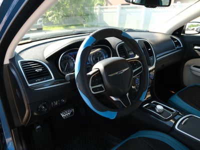 2022 Chrysler 300 Touring
