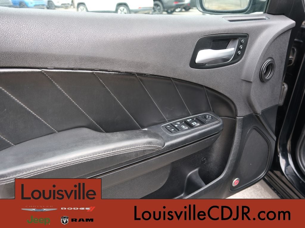 2017 Dodge Charger SXT