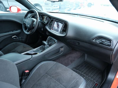 2017 Dodge Challenger 392 Hemi Scat Pack Shaker