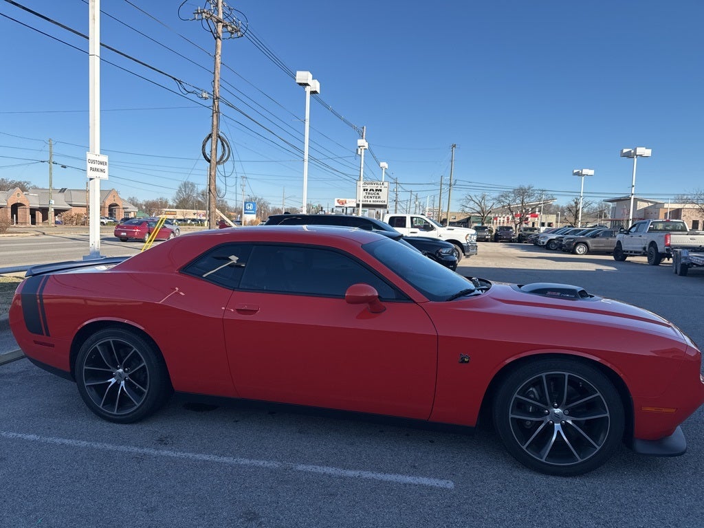 2017 Dodge Challenger R/T