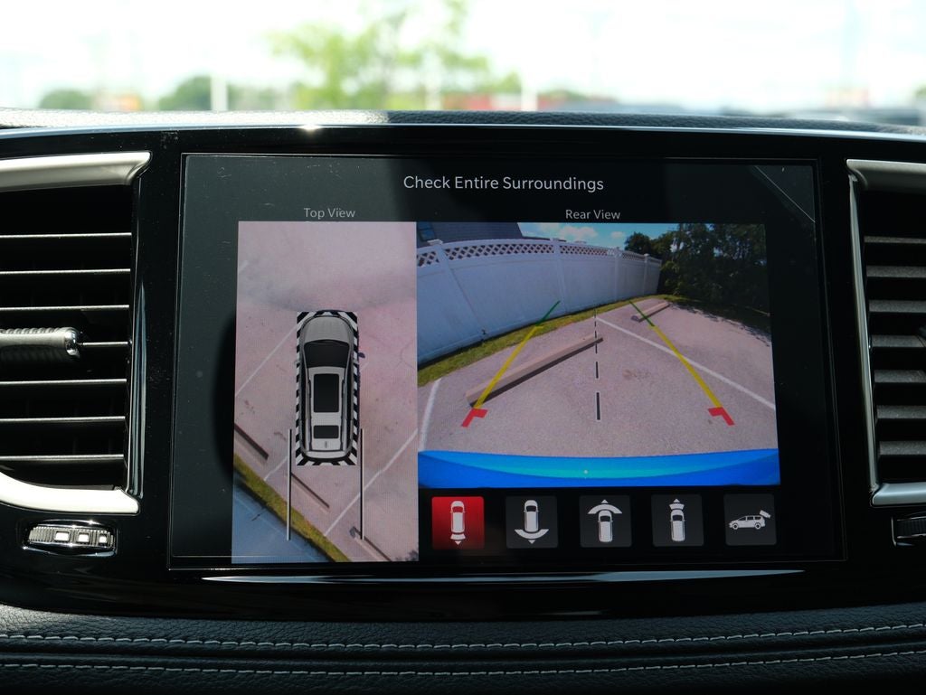 2027 Chrysler Pacifica Select