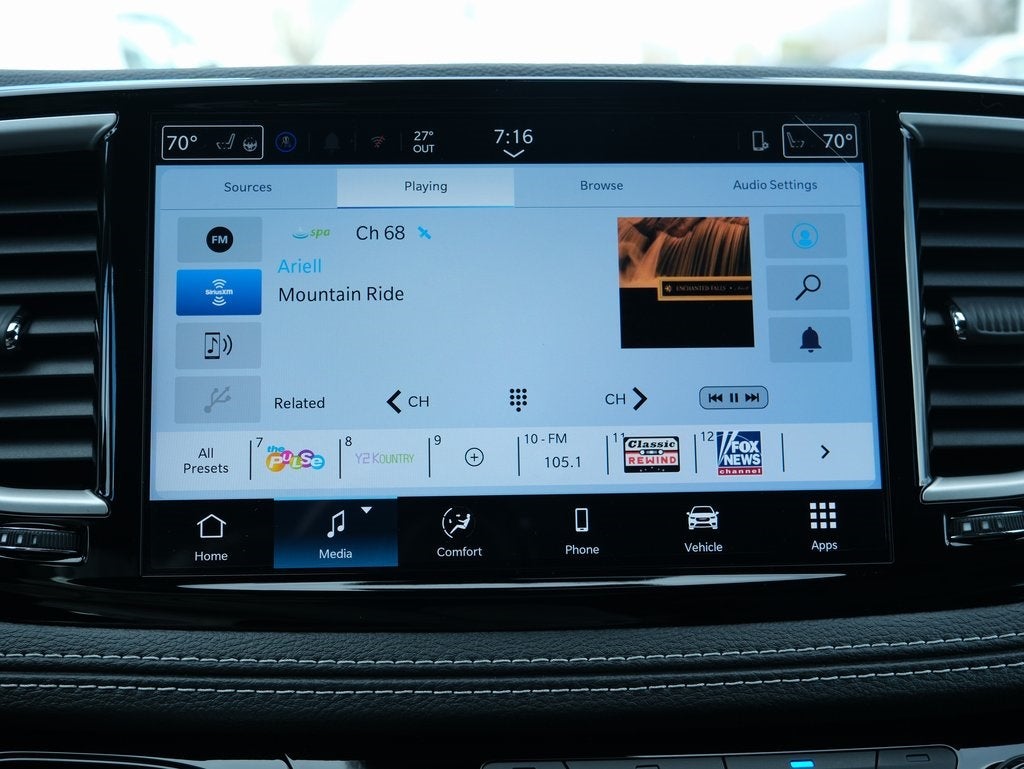 2026 Chrysler Pacifica Select