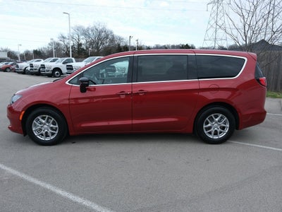 2026 Chrysler Voyager LX