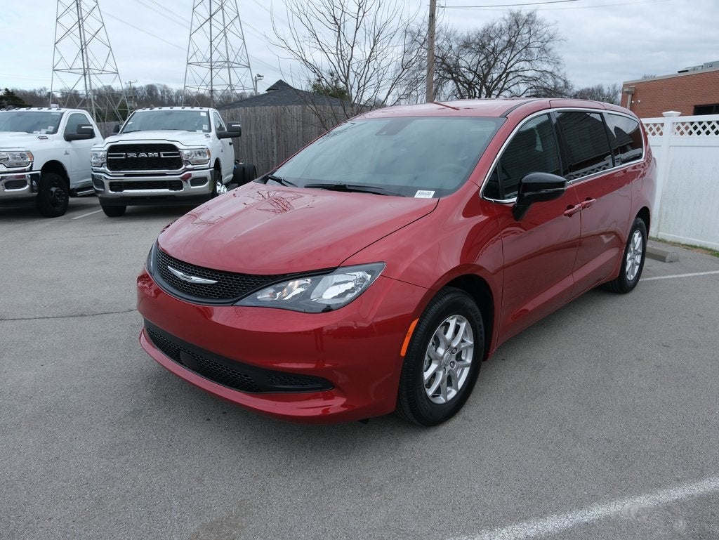2026 Chrysler Voyager LX