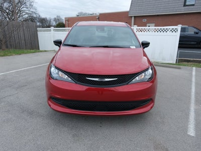 2026 Chrysler Voyager LX