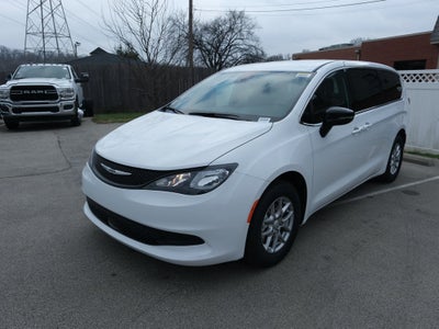 2026 Chrysler Voyager LX