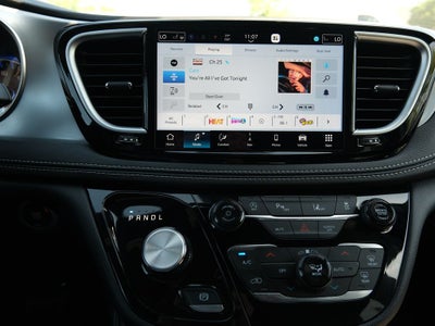 2026 Chrysler Pacifica Limited S