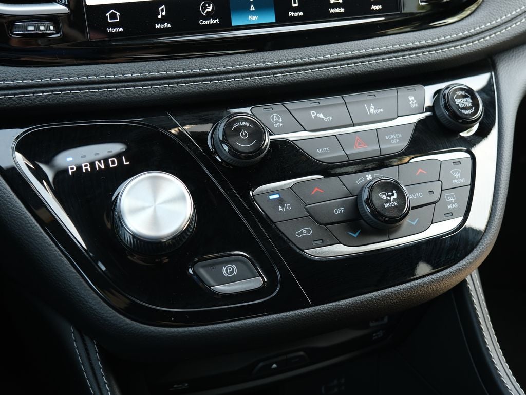 2026 Chrysler Pacifica Limited S