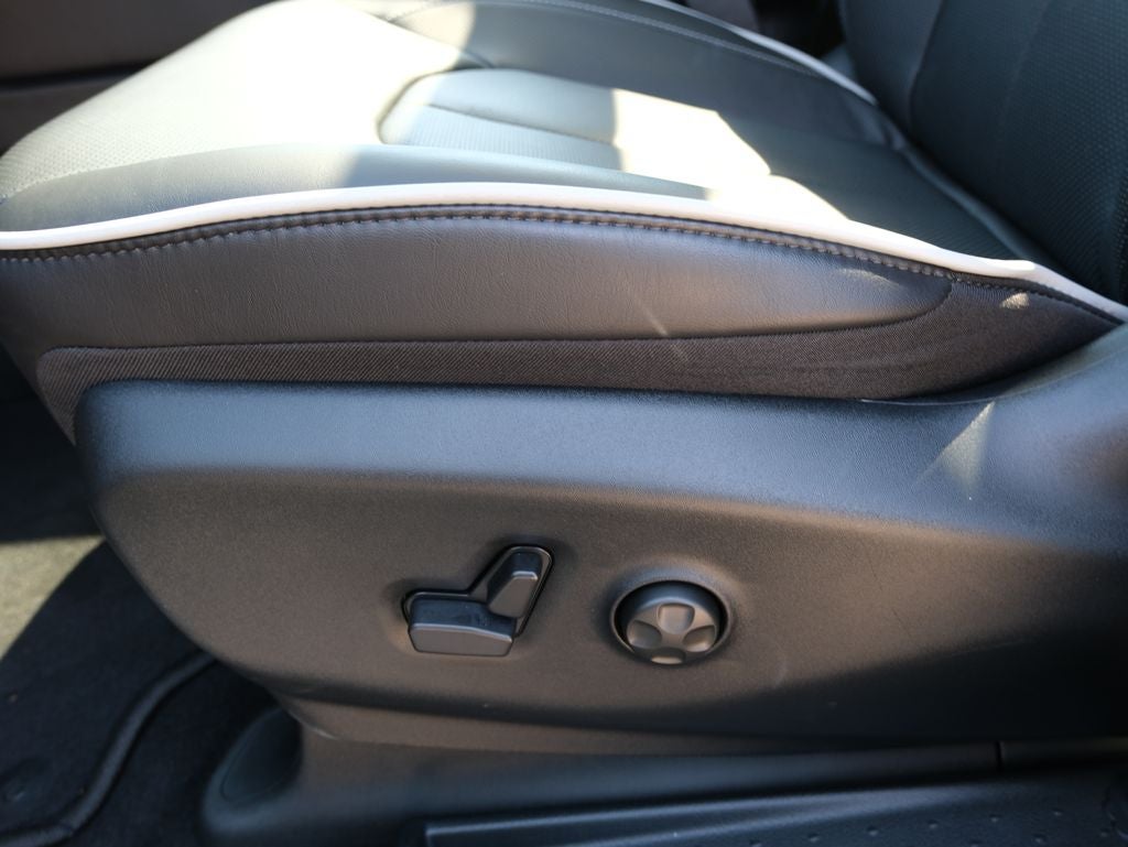2026 Chrysler Pacifica Limited S