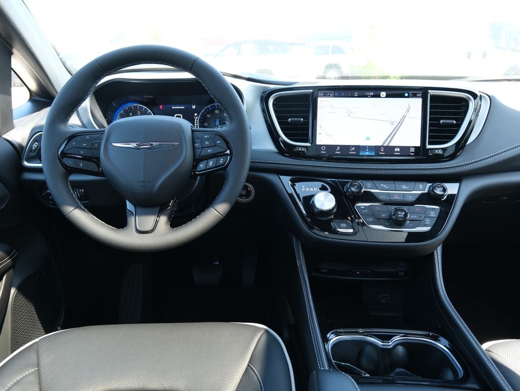 2026 Chrysler Pacifica Limited S