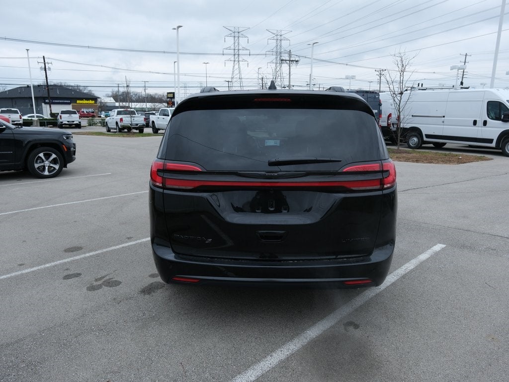 2026 Chrysler Pacifica Limited