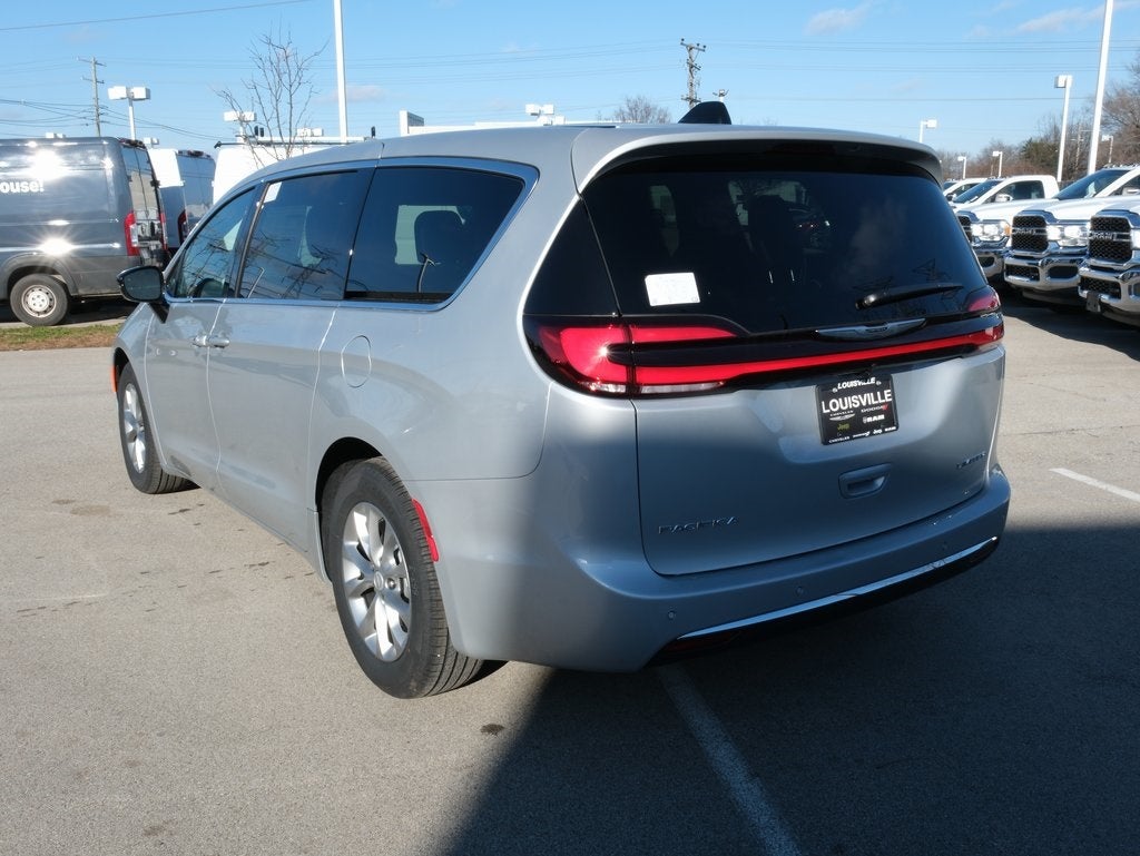2026 Chrysler Pacifica Limited