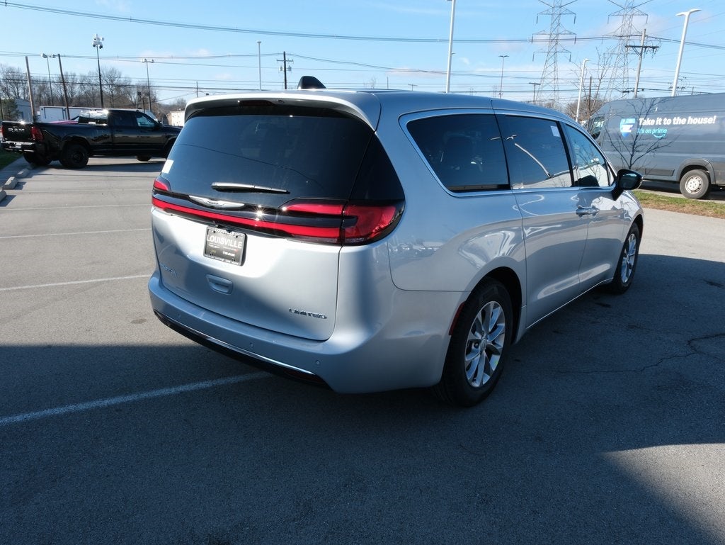 2026 Chrysler Pacifica Limited