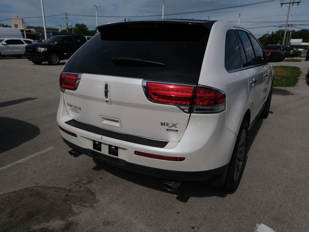 2011 Lincoln MKX Base