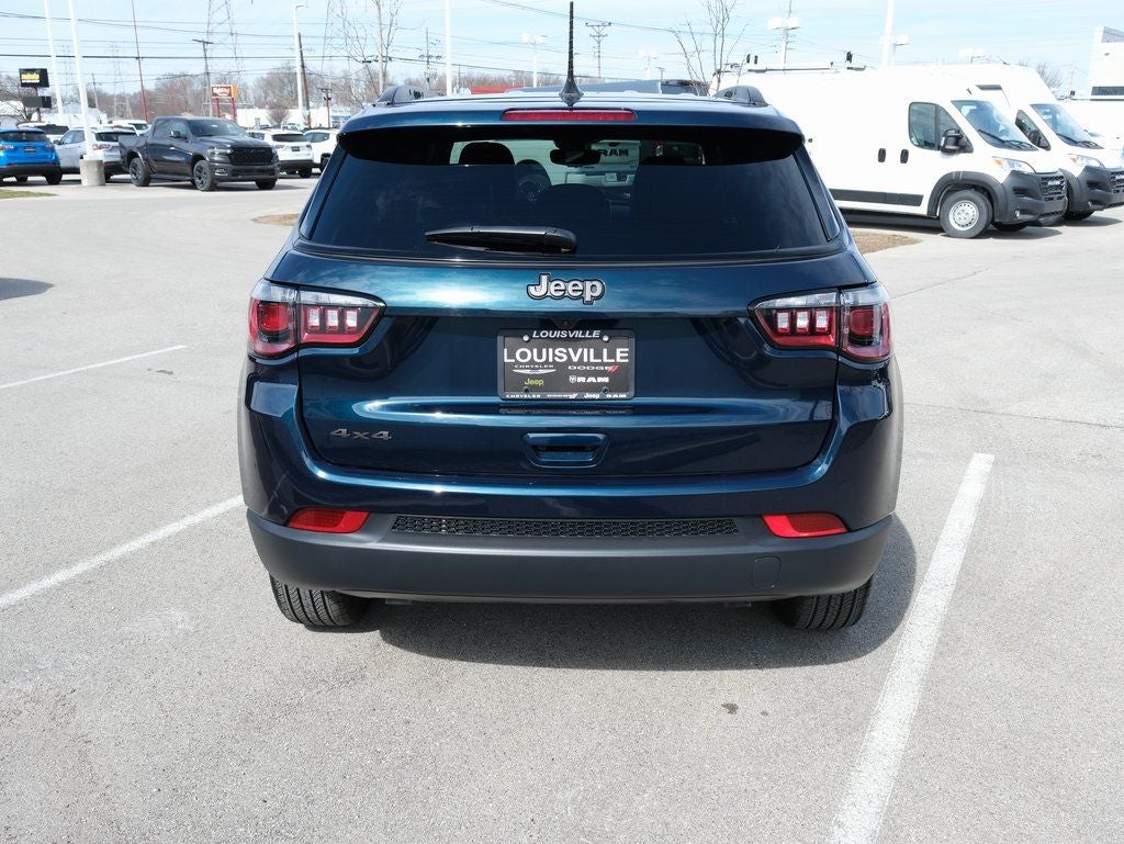 2026 Jeep Compass Latitude Altitude