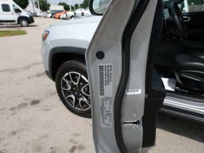 2025 Jeep Compass Trailhawk