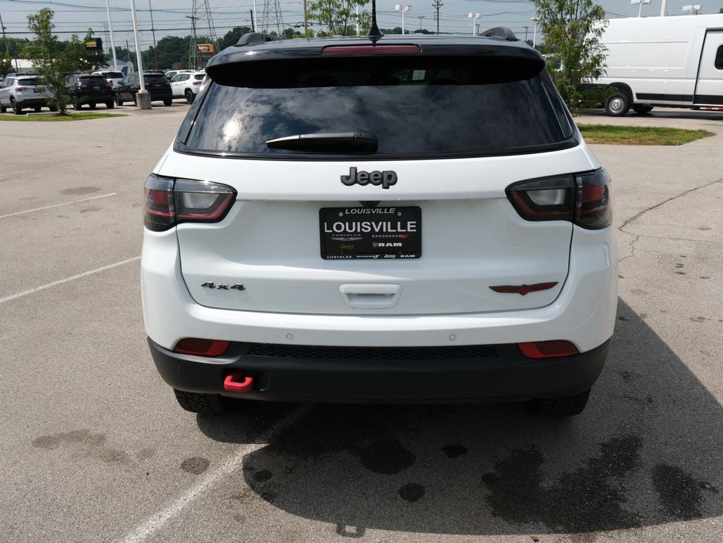 2025 Jeep Compass Trailhawk