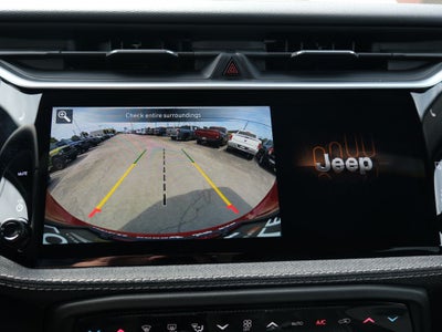 2026 Jeep Cherokee Laredo