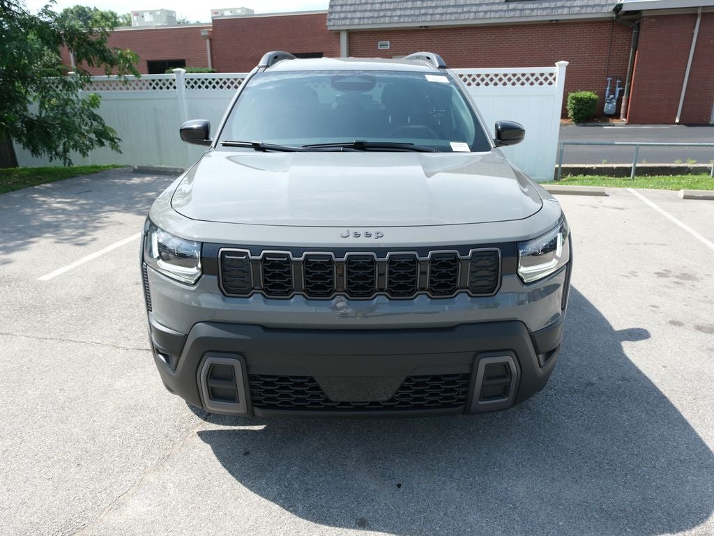 2026 Jeep Cherokee Laredo