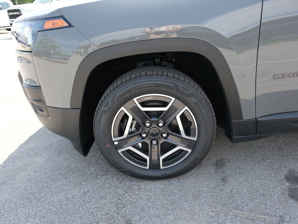2026 Jeep Cherokee Laredo