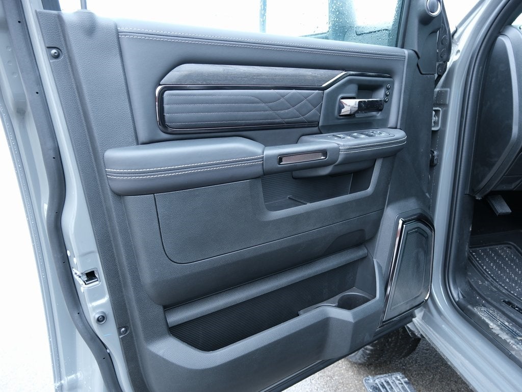 2026 RAM 3500 Limited Night Edition