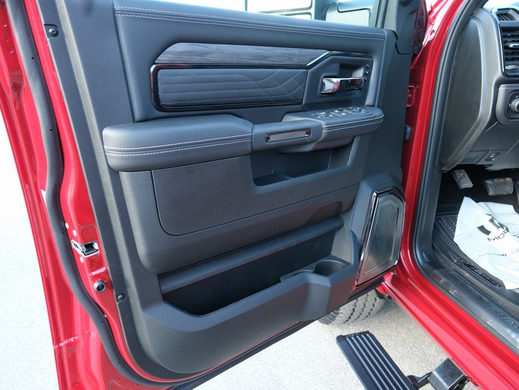 2026 RAM 2500 Limited Night Edition