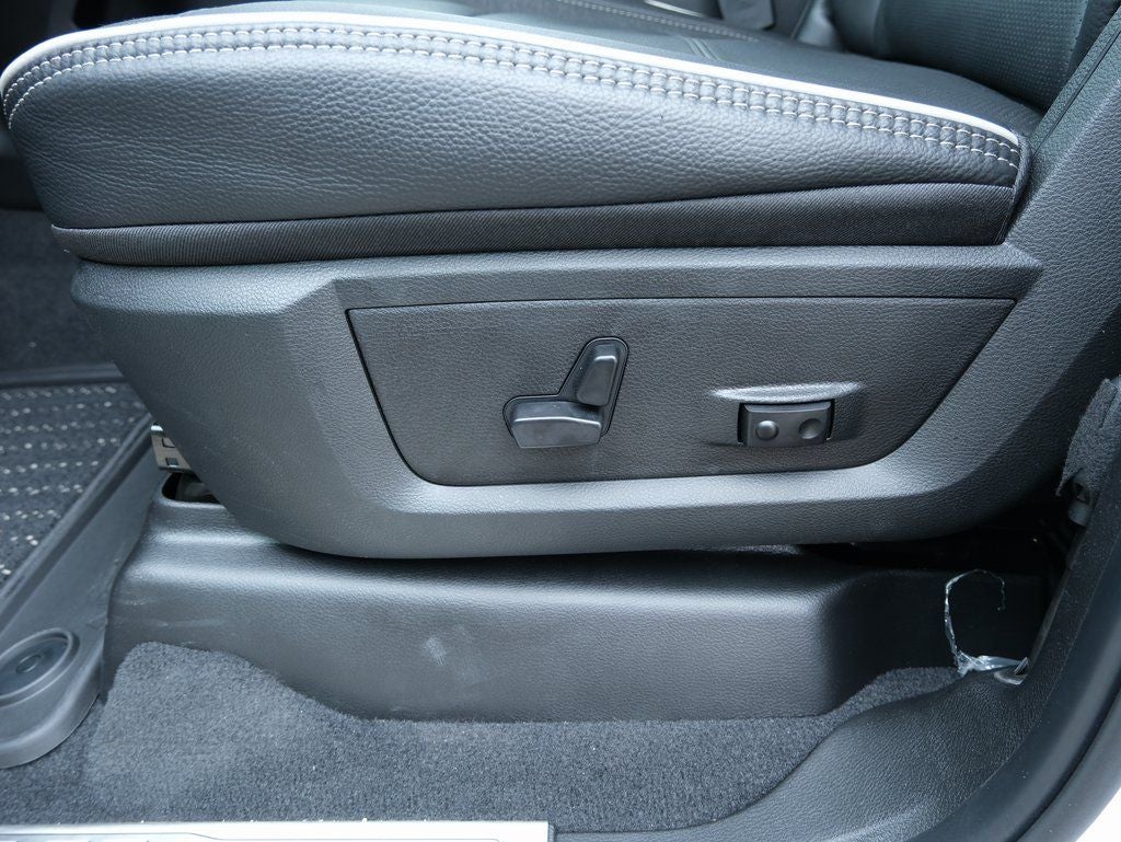 2026 RAM 2500 Limited Night Edition