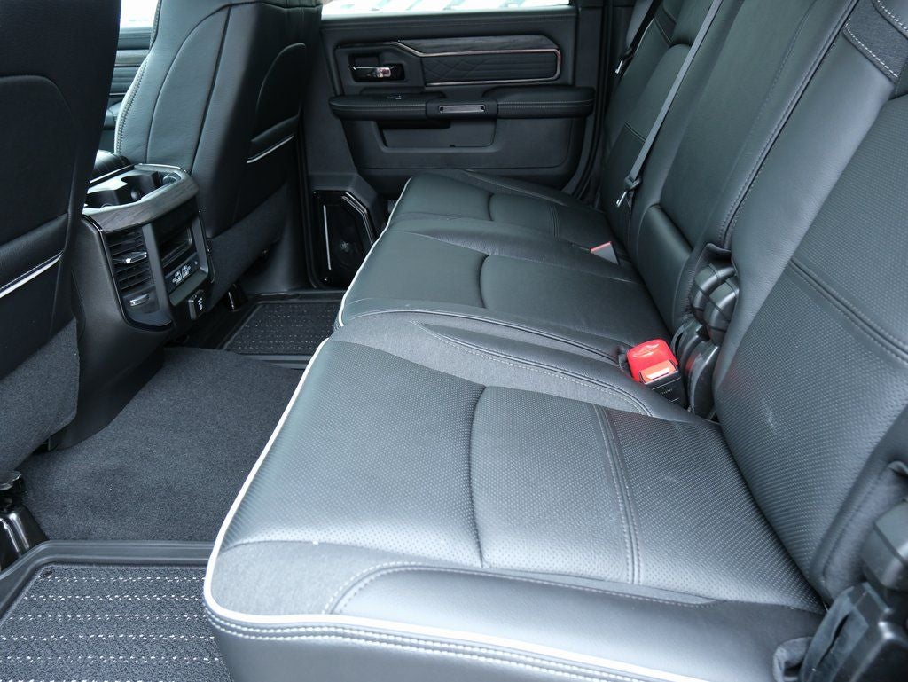 2026 RAM 2500 Limited Night Edition