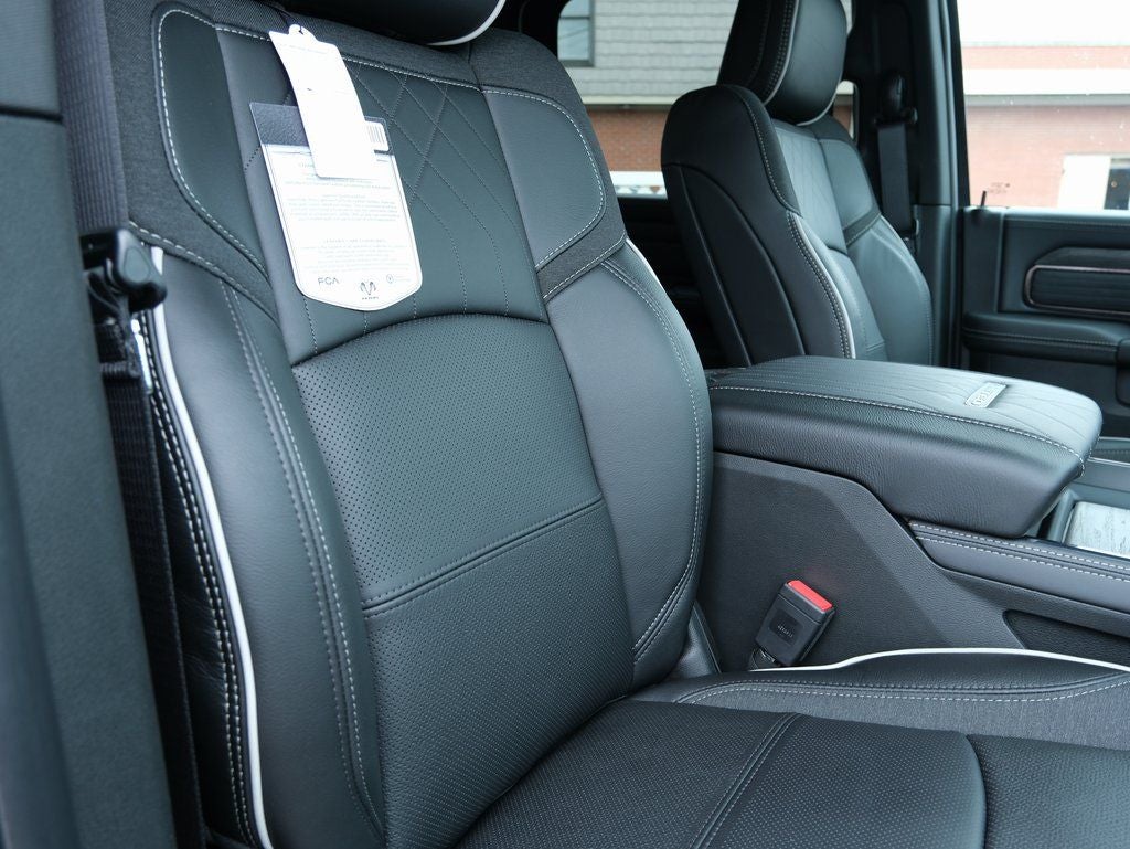 2026 RAM 2500 Limited Night Edition