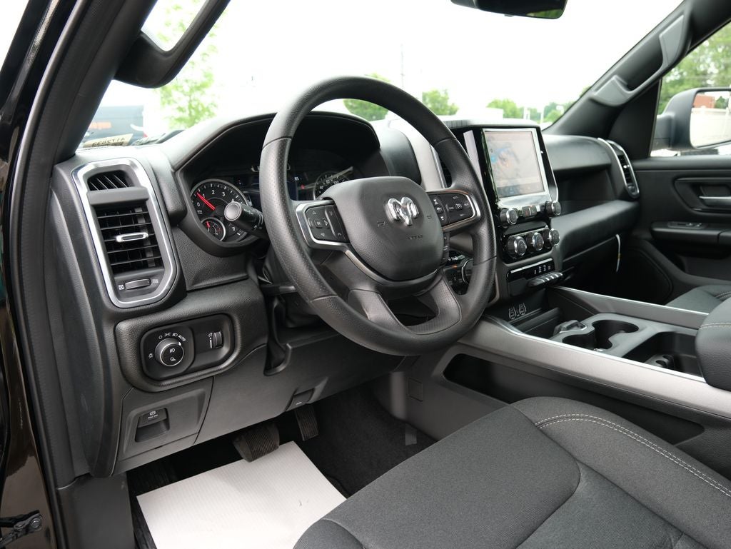 2026 RAM 1500 Express
