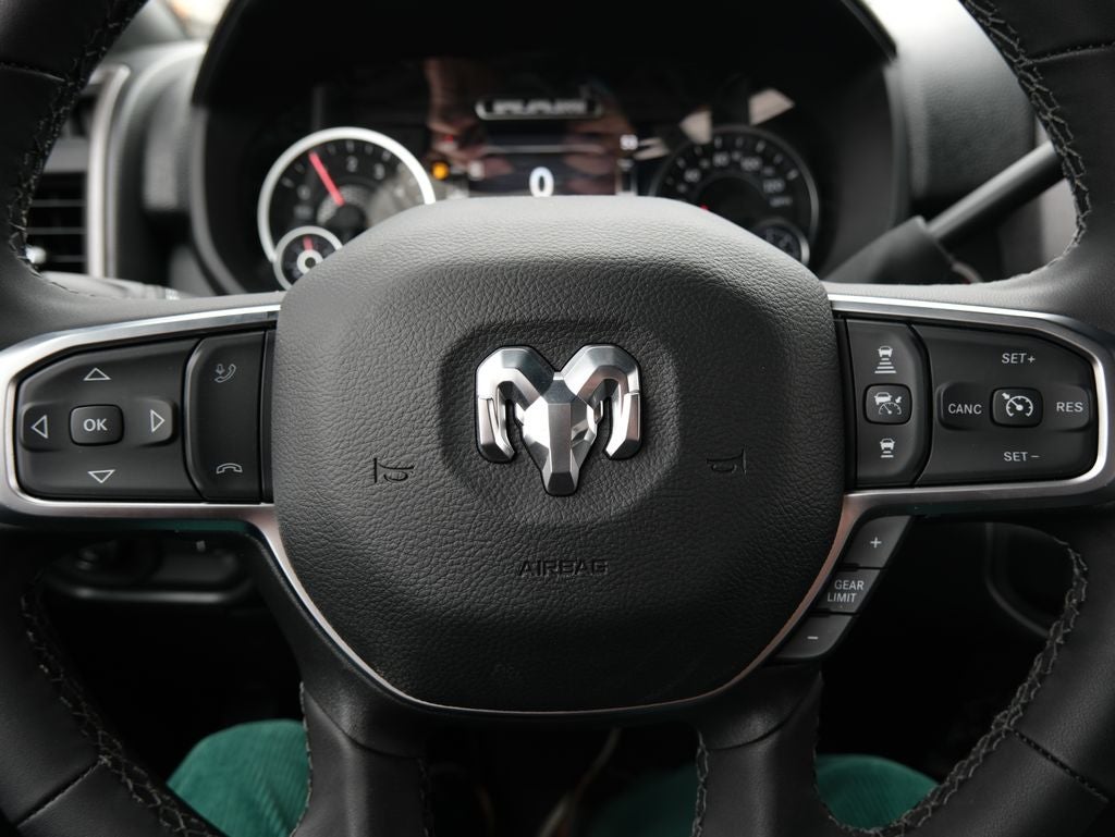 2026 RAM 2500 Tradesman Black Express