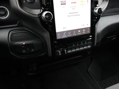 2026 RAM 2500 Tradesman Black Express