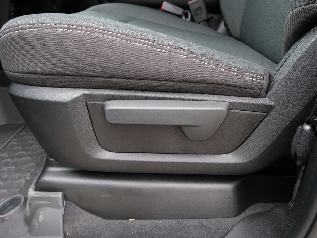 2026 RAM 2500 Tradesman Black Express