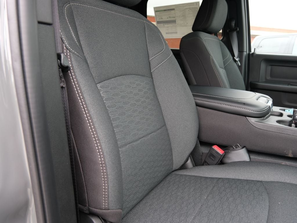 2026 RAM 2500 Tradesman Black Express