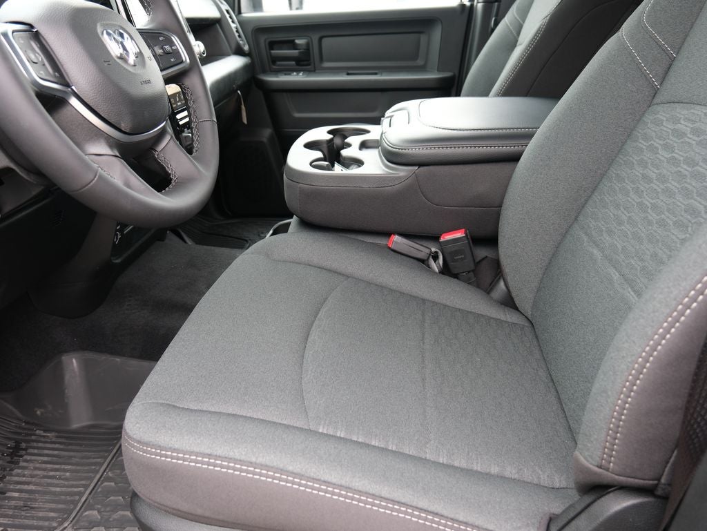 2026 RAM 2500 Tradesman Black Express