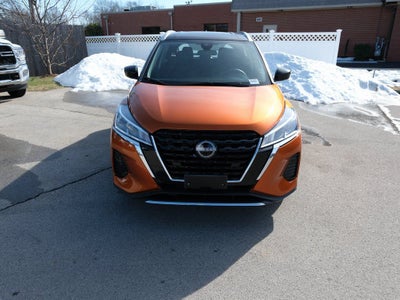 2023 Nissan Kicks SV