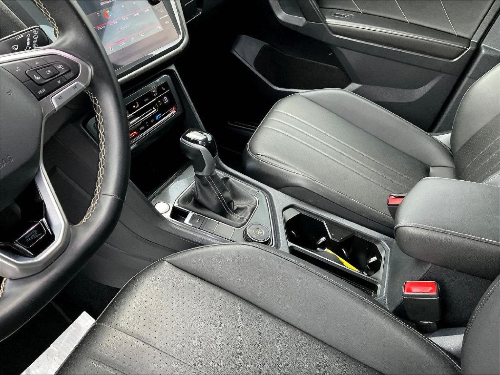 2023 Volkswagen Tiguan 2.0T SE R-Line Black