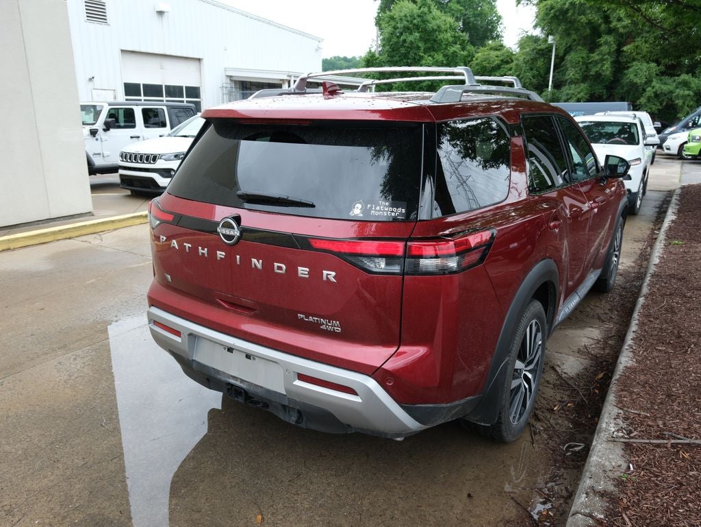 2025 Nissan Pathfinder Platinum