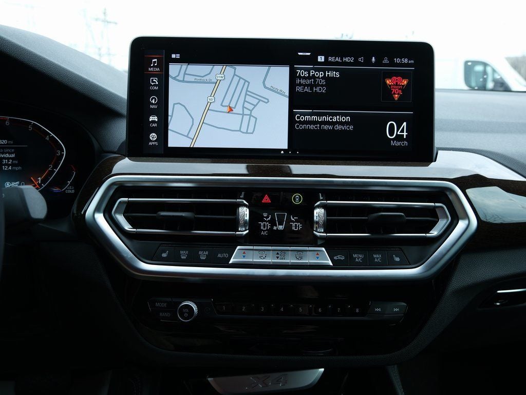 2025 BMW X4 xDrive30i