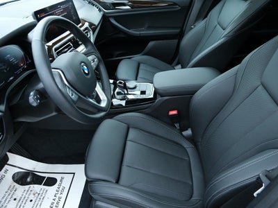 2025 BMW X4 xDrive30i
