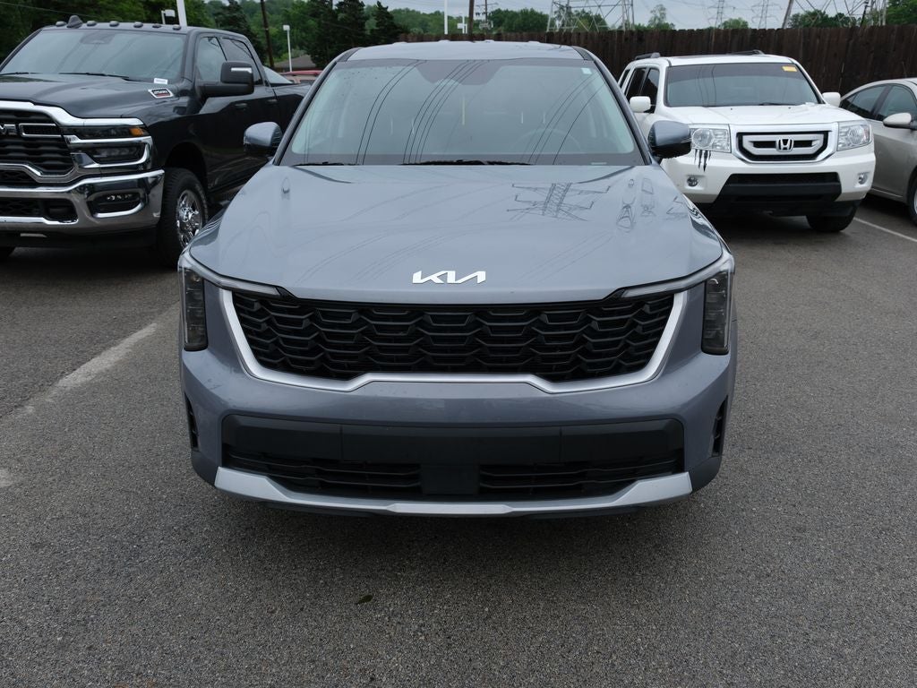 2025 Kia Sorento LX