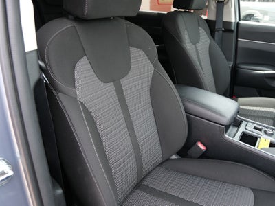 2025 Kia Sorento LX
