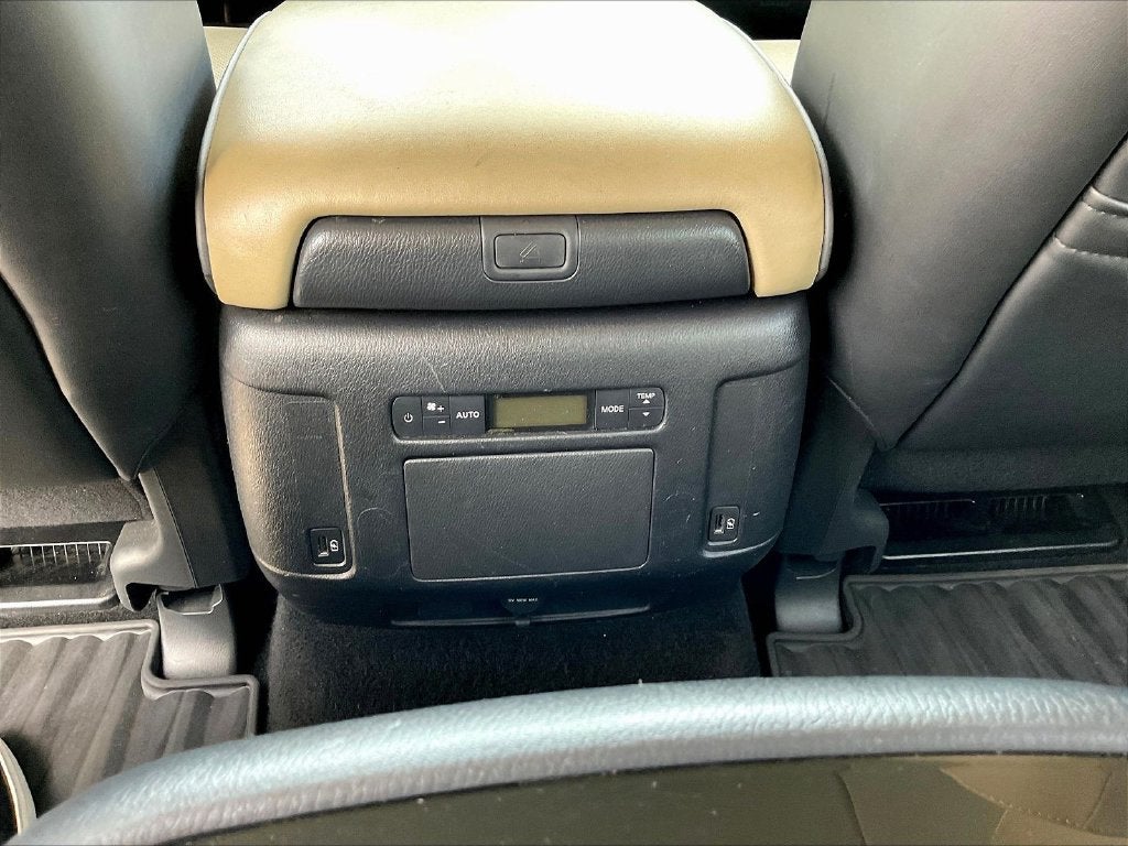 2023 INFINITI QX80 Premium Select