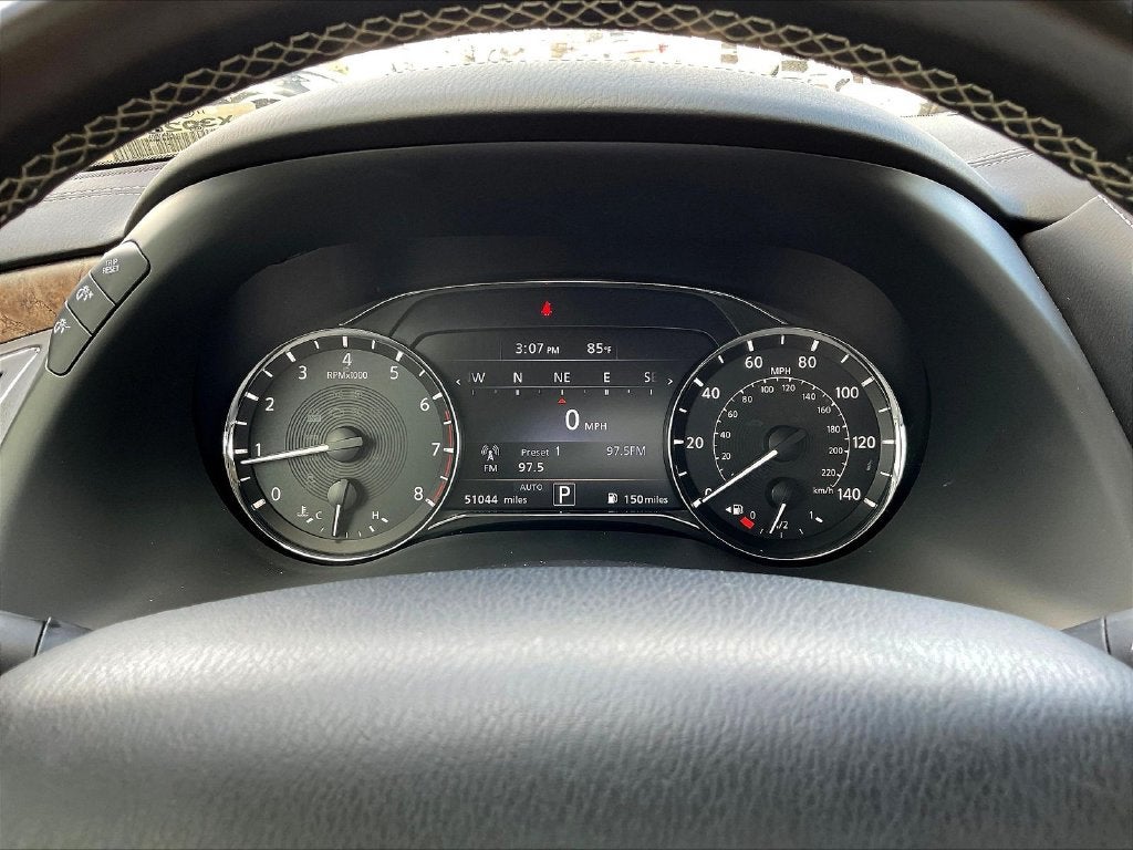 2023 INFINITI QX80 Premium Select
